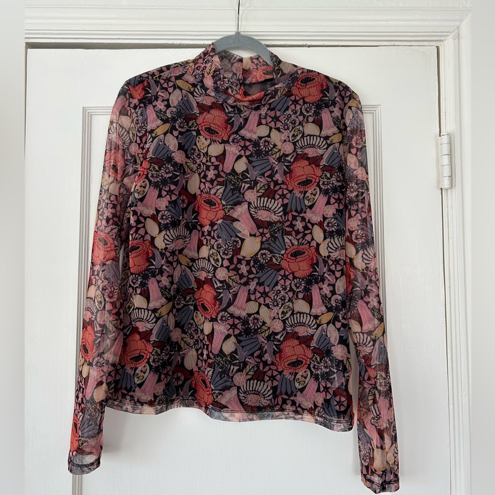 NWOT Anthropologie pink floral gauzy mock neck